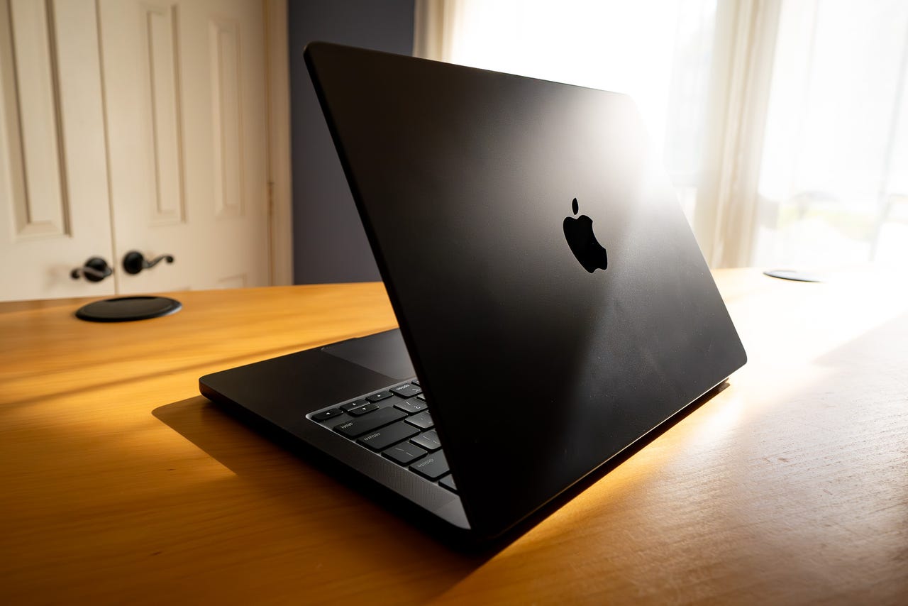 MacBook Pro (M3 Max) in Space Black