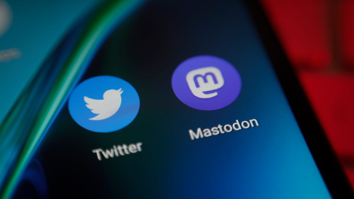 How to join a Mastodon server with the official Android app