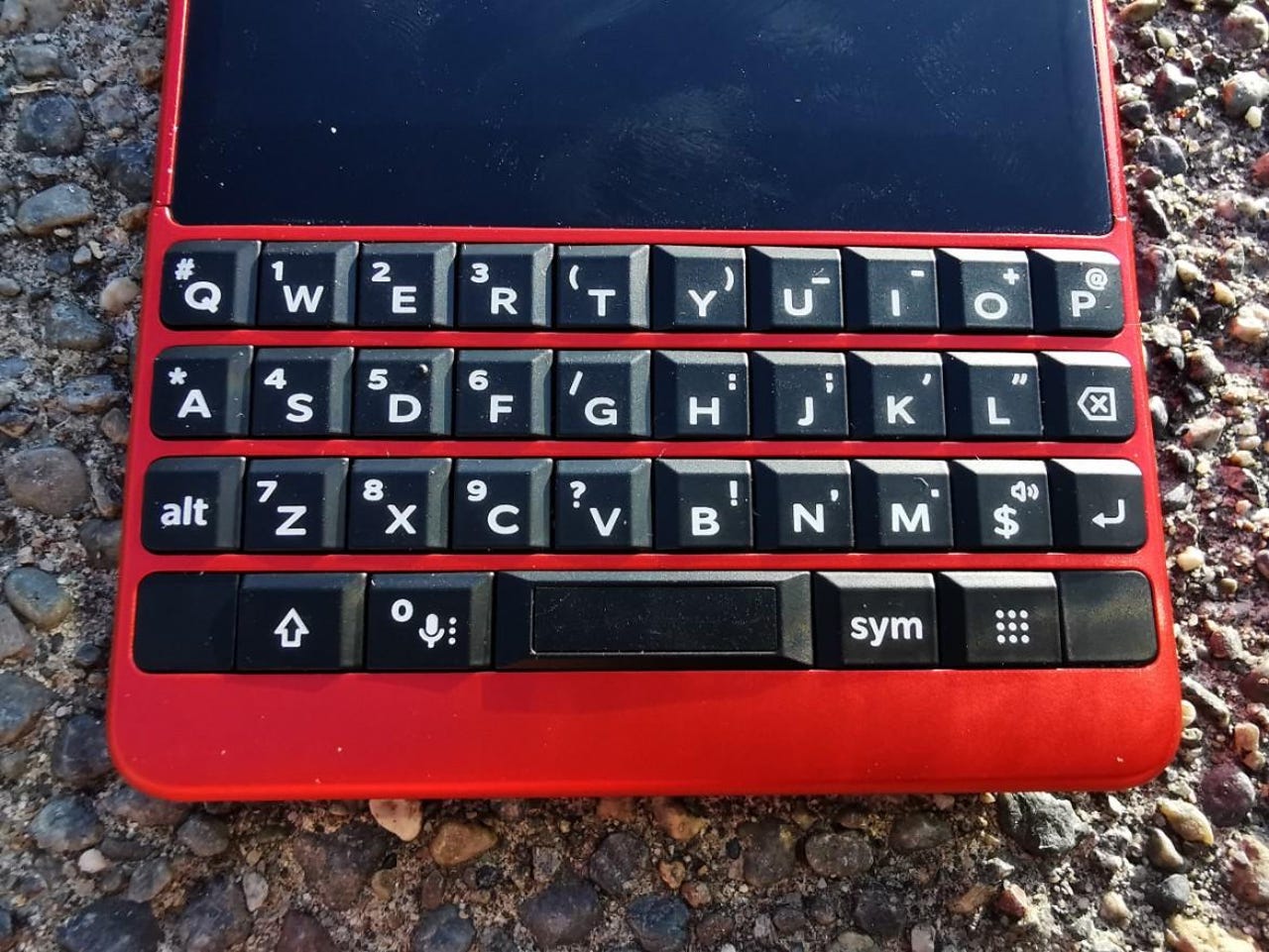 red-blackberry-key2-7.jpg