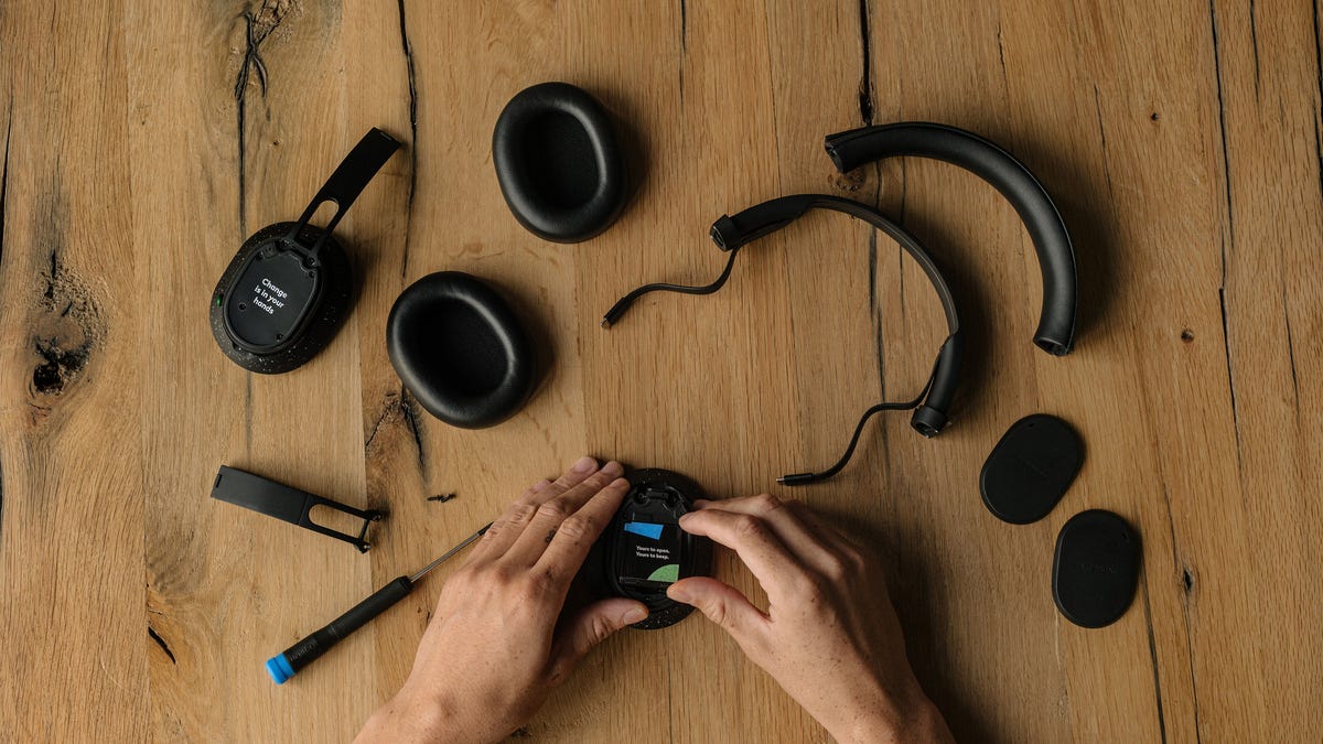 Fairbuds XL: ANC headphones just got a lot more repairable