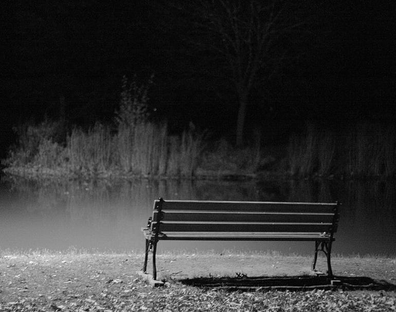 Lonely_bench