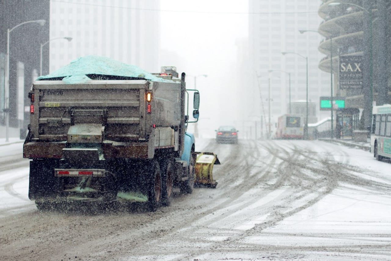 snow-plow-salt-road-city-flickr.jpg