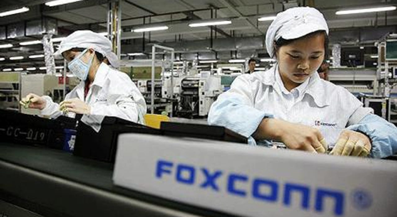 foxconn factory undercover reporter