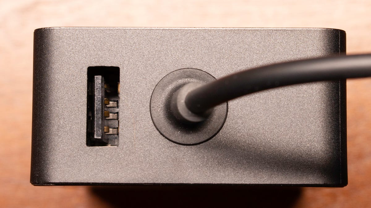 USB-A port on Surface Laptop 5 charger