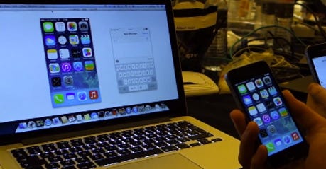hackers-imessage-flaw-permits-apple-to-impersonate-spy-on-users-video.png