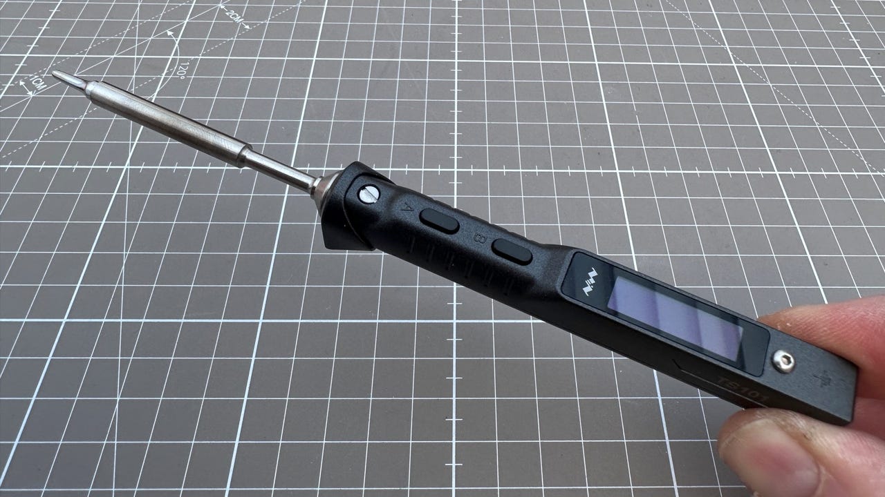 lån Ingeniører tidsplan This USB-powered soldering iron is amazing | ZDNET