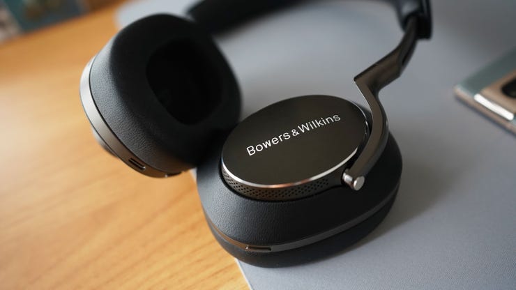 Bowers & Wilkins Px8 Wireless Bluetooth Over-Ear Headphones with Active  Noise Cancellation (Black)